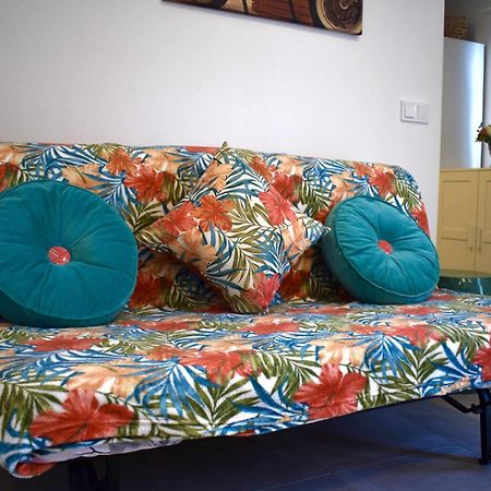 Villa Marisol Apartamento Australia เบนัลมาเดนา ภายนอก รูปภาพ