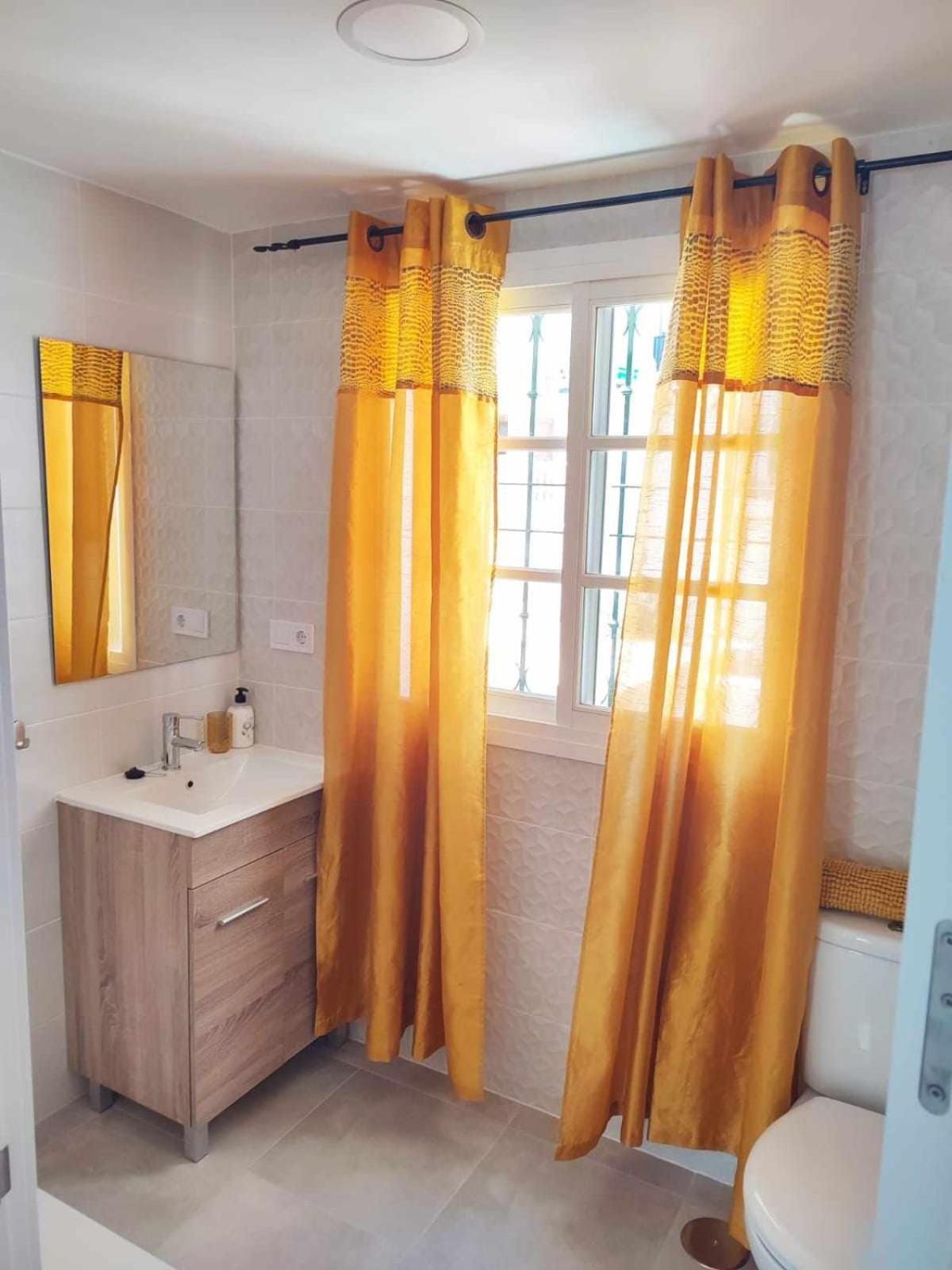 Villa Marisol Apartamento Australia เบนัลมาเดนา ภายนอก รูปภาพ